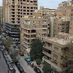 Luxury Apartments, Mohandiseen 502